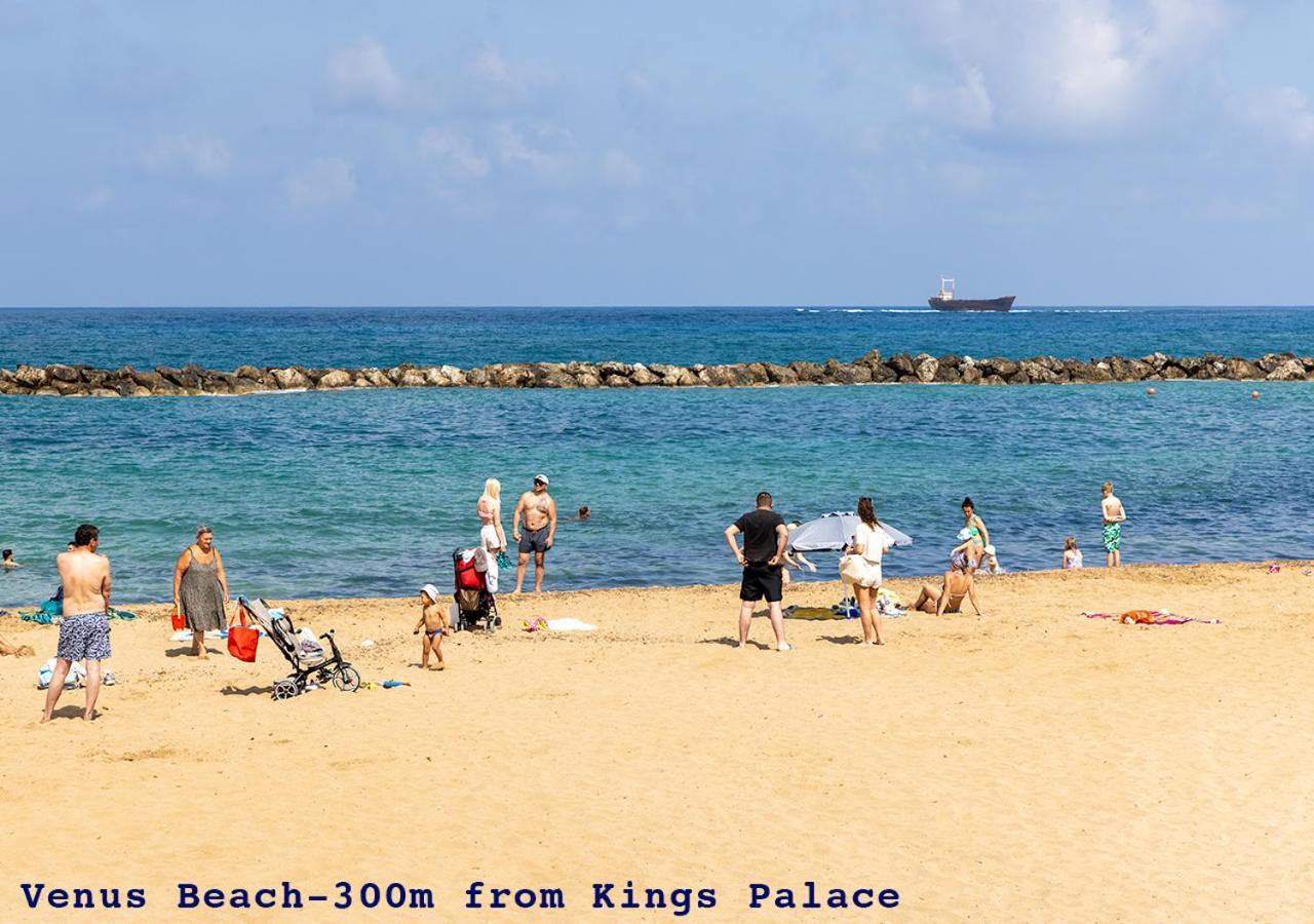 105 Kings Palace - Fabulous 2 Bed, 2 Bath, Large Patio With Garden - Sea Views Paphos Bagian luar foto
