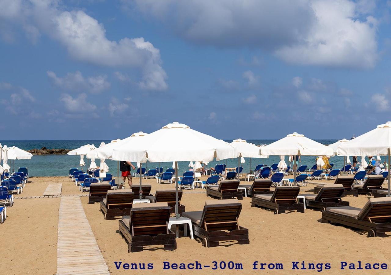 105 Kings Palace - Fabulous 2 Bed, 2 Bath, Large Patio With Garden - Sea Views Paphos Bagian luar foto